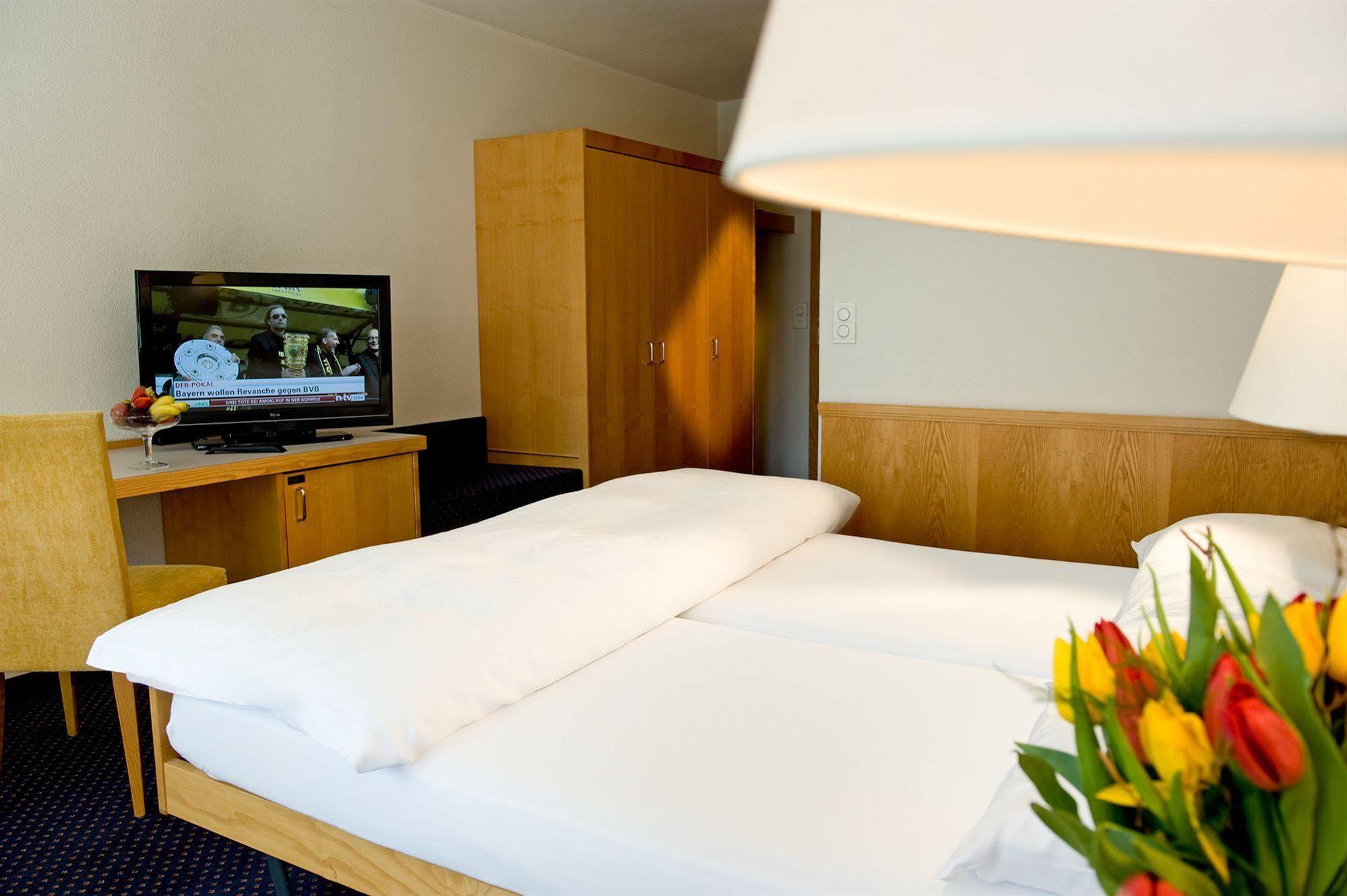 Cresta Sun Hotel 4*